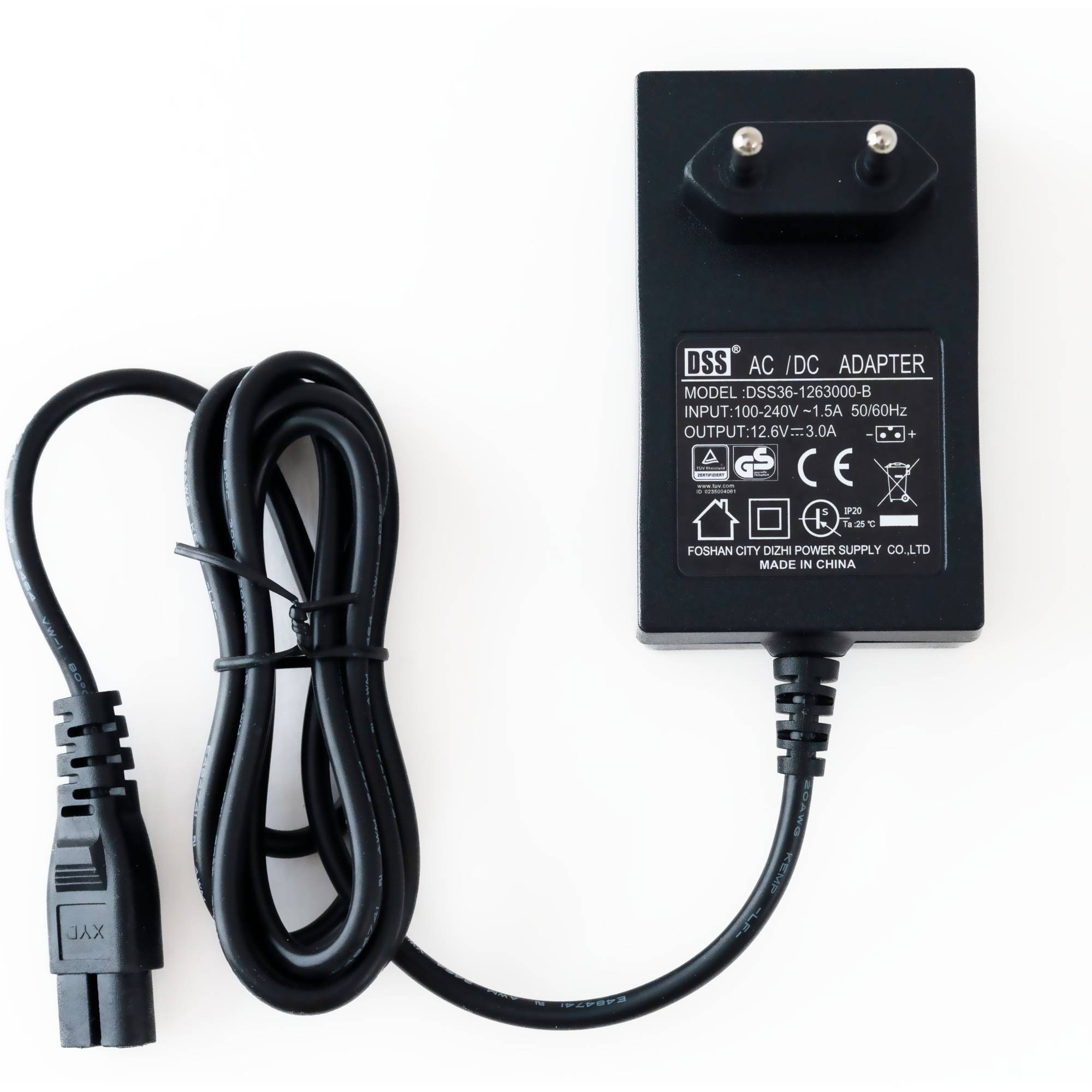 Kabelloser Poolroboter CF 100 Cl, mit Akku bis zu 100m² Kabelloser Poolroboter CF 100 Cl, mit Akku bis zu 100m²